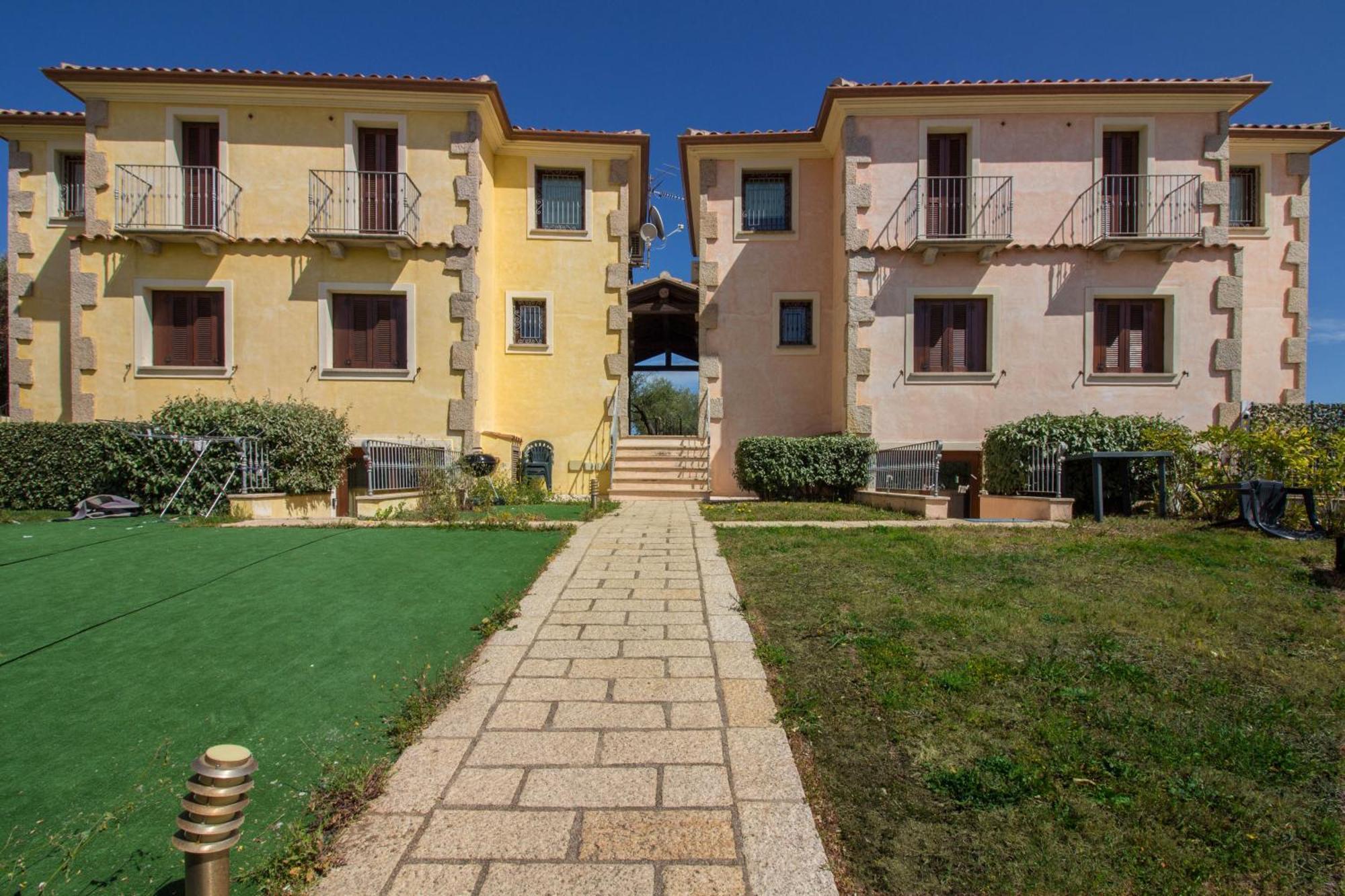 Rovo House, Pittulongu, Olbia, Sardinia Villa Luaran gambar