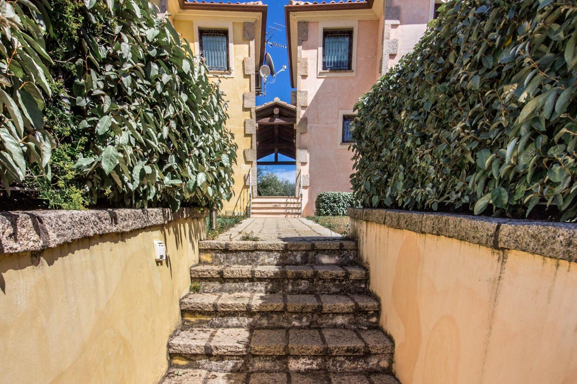 Rovo House, Pittulongu, Olbia, Sardinia Villa Luaran gambar
